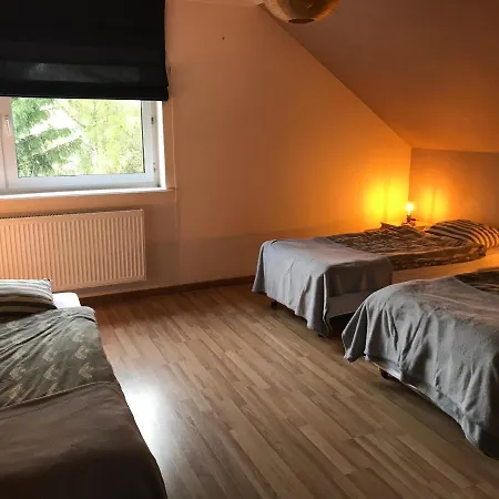 Gospodarstwo agroturystyczne Mętno 18 *