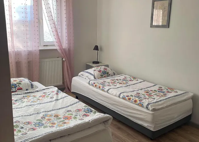 Mętno 18 Gospodarstwo agroturystyczne *